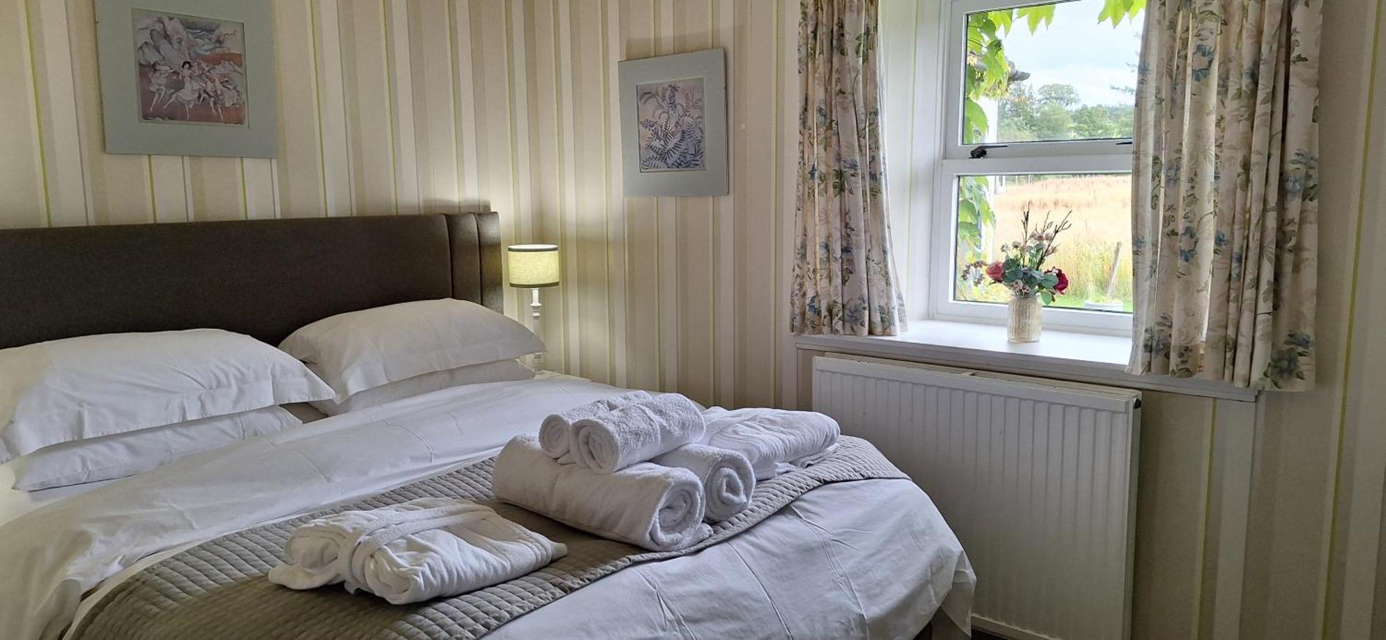 Lochend Chalets Port Of Menteith Eksteriør bilde